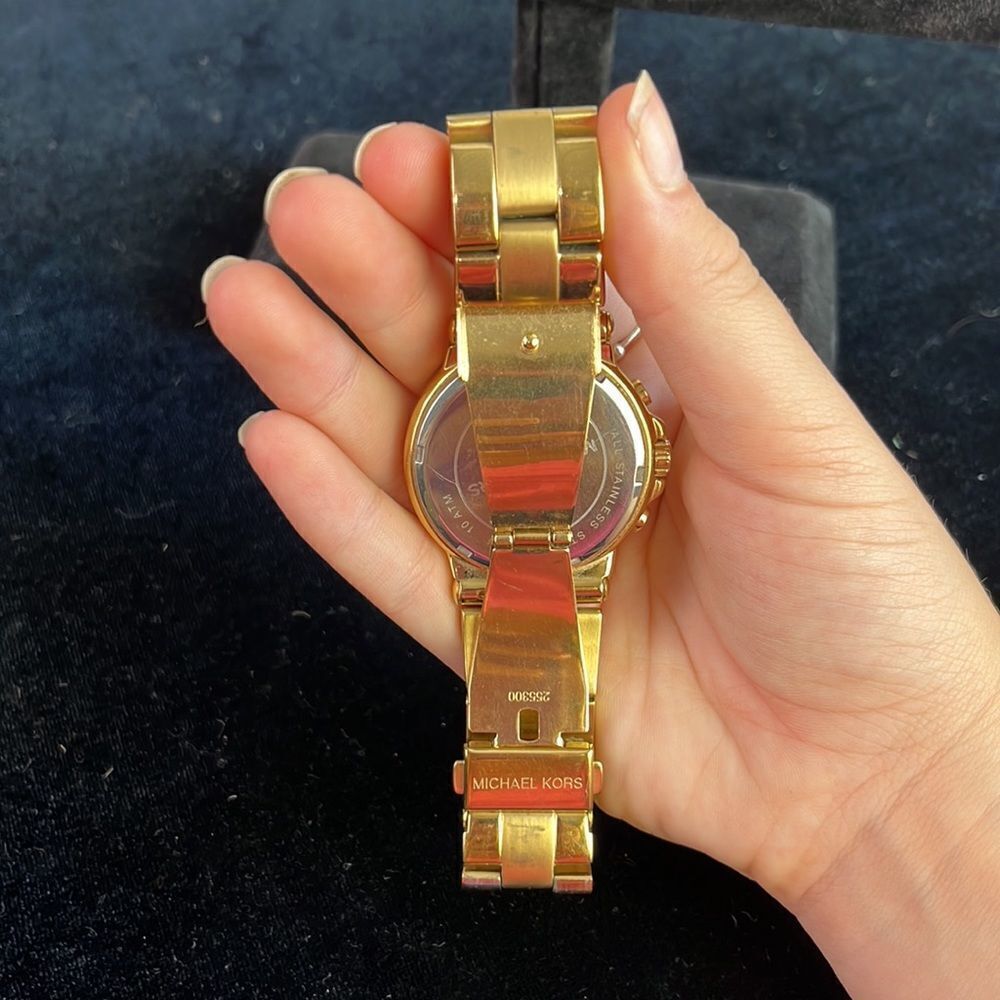 Michael Kors Gold Chronograph Watch - Picture 6 of 9
